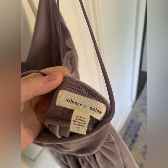 Velvet U+O Romper - Picture 10 of 10